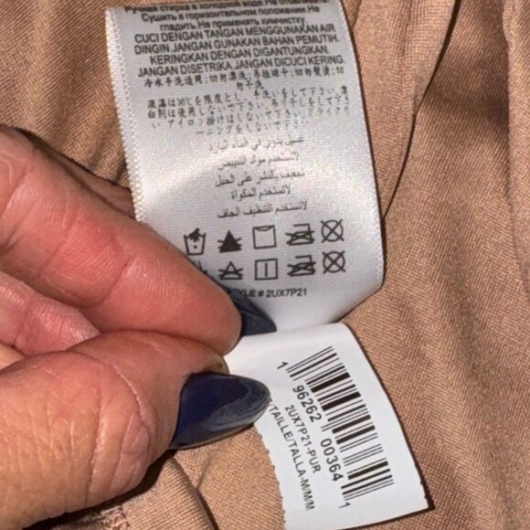 NWT womens BCBGMAXAZRIA purple gold Metallic knee length Dress size medium - Picture 9 of 10